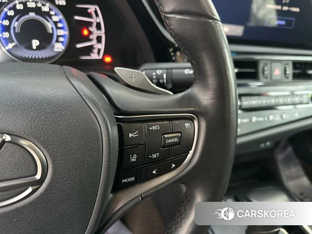Lexus ES id 4273402 из Китая 7