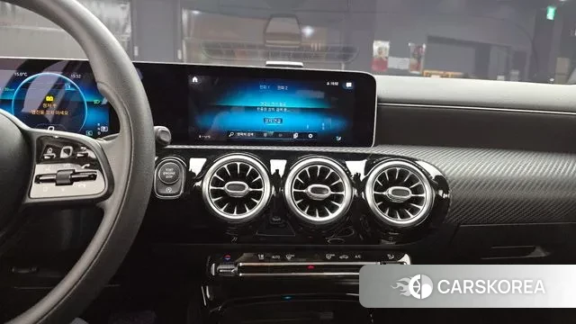 Mercedes-Benz A-Class W177 id 3530631 из Кореи 7