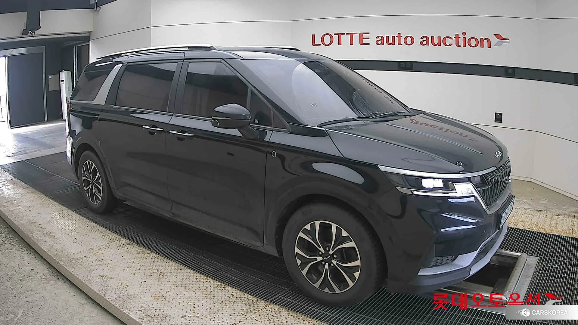 Kia Carnival id 4498434 из Кореи 7