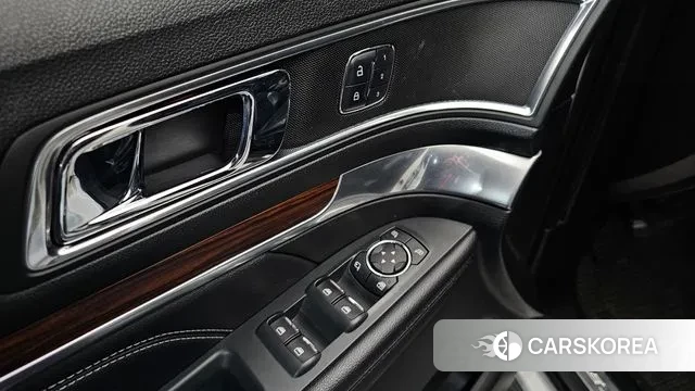 Ford Explorer id 3434798 из Кореи 7