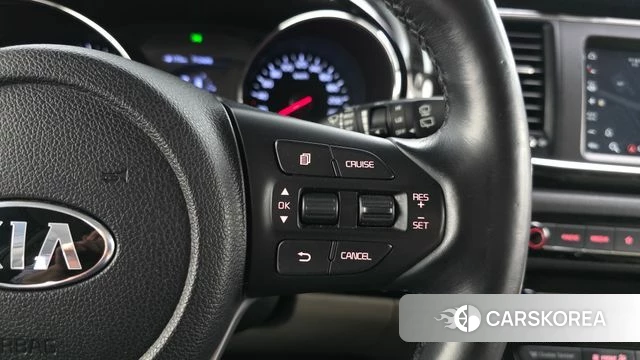 Kia The New Carnival id 4536332 из Кореи 7