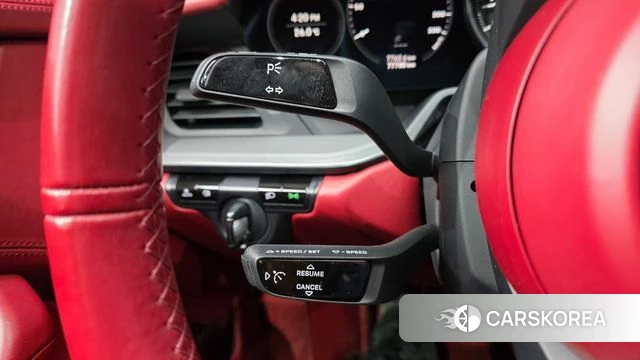 Porsche 911(992) id 4519898 из Кореи 7