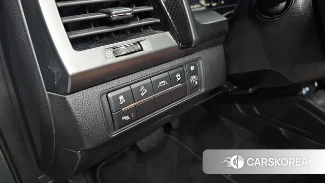 Ssangyong The New Rexton Sports Cannes id 3555964 из Кореи 7