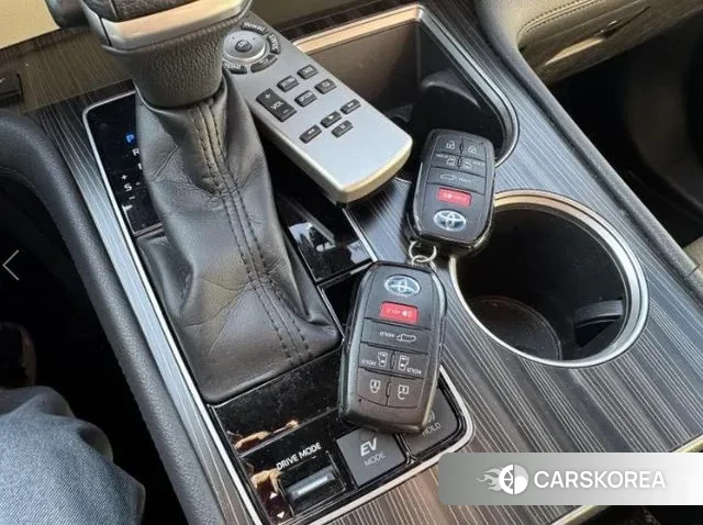 Toyota Sienna 4th Generation id 3625916 из Кореи 7