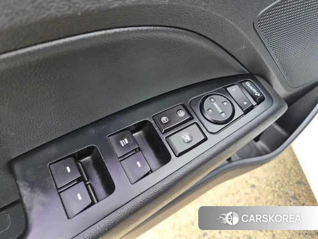 Hyundai Avante AD id 4305246 из Кореи 7