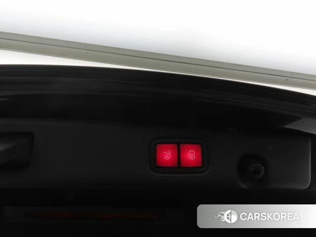 Mercedes-Benz E-Class W213 id 3879446 из Кореи 7