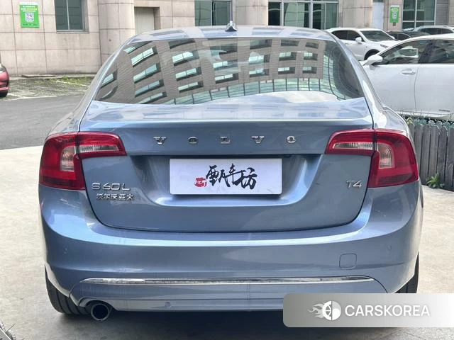 Volvo S60 id 4211141 из Китая 7