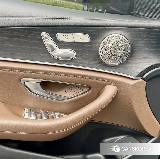 Mercedes-Benz E-class id 4222160 из Китая 7