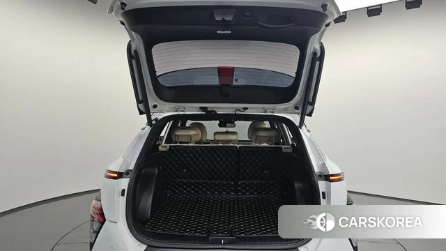 Hyundai Kona (SX2) 2023 Белый из Кореи, фото 6