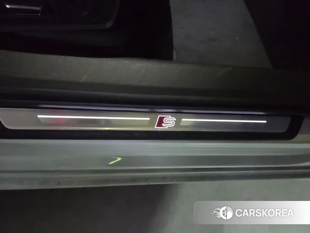 Audi A6 (C8) id 3341270 из Кореи 7