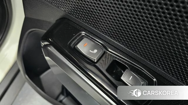 Ssangyong Tivoli Air id 4476255 из Кореи 7