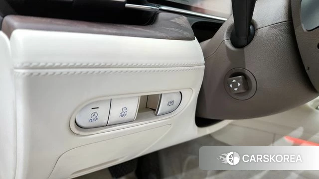 Genesis G90 (RS4) id 4323687 из Кореи 7