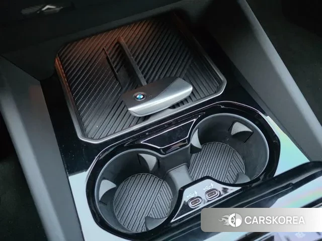 BMW 5 Series (G60) id 3382882 из Кореи 7