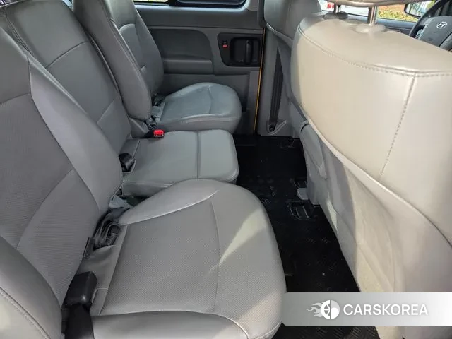 Hyundai The New Grand Starex id 3339234 из Кореи 7