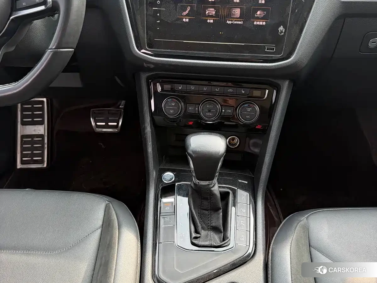 Volkswagen Tiguan L id 4607147 из Китая 8