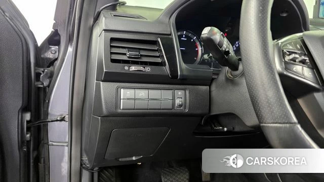 Ssangyong Rexton Sports Cannes id 3936409 из Кореи 7