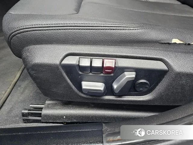 BMW 3 Series (F30) id 3742567 из Кореи 7