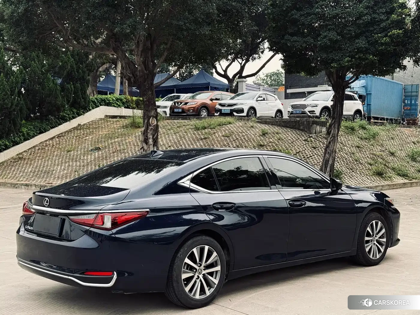 Lexus ES id 4576509 из Китая 9