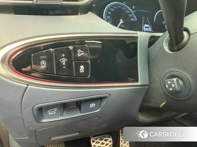 Genesis GV70 id 3892567 из Кореи 7