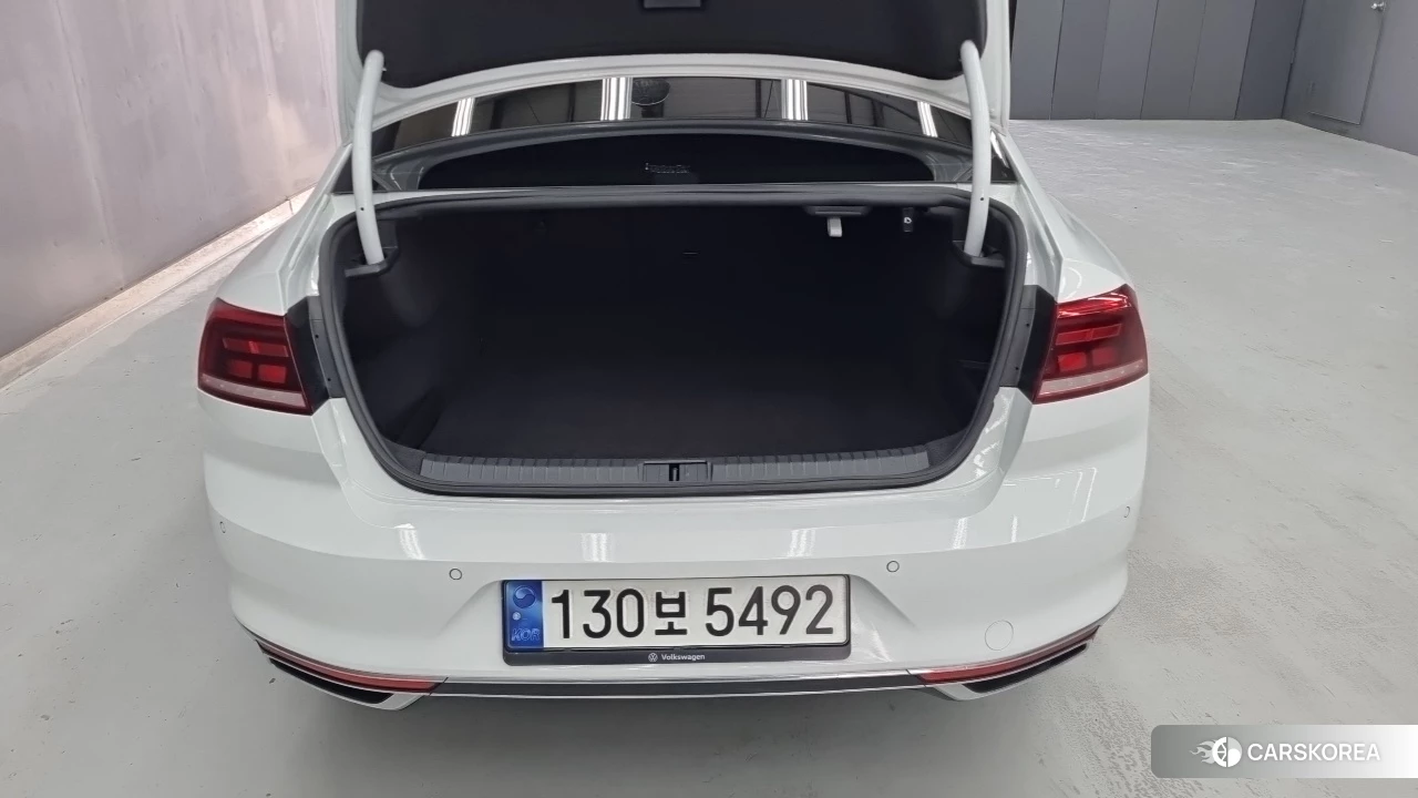 Volkswagen Passat GT (B8) id 4464403 из Кореи 7