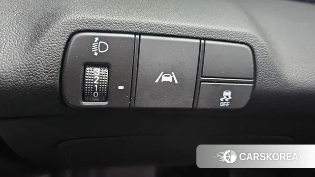 Hyundai Avante (CN7) id 3503780 из Кореи 7