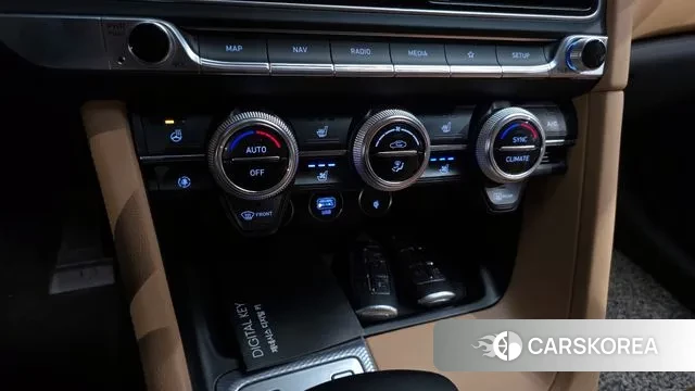 Genesis The New G70 id 3680587 из Кореи 7