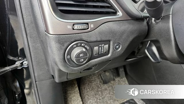 Jeep Cherokee (KL) id 4232835 из Кореи 7