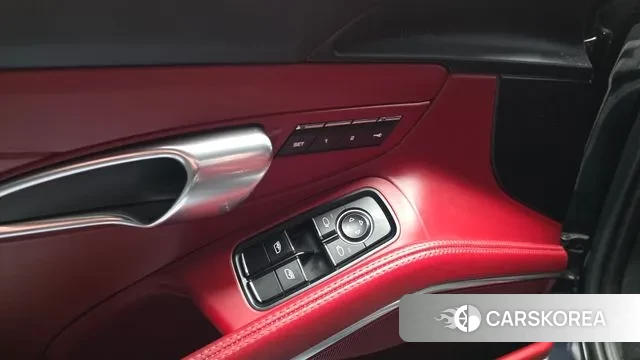 Porsche 911 id 3742936 из Кореи 7