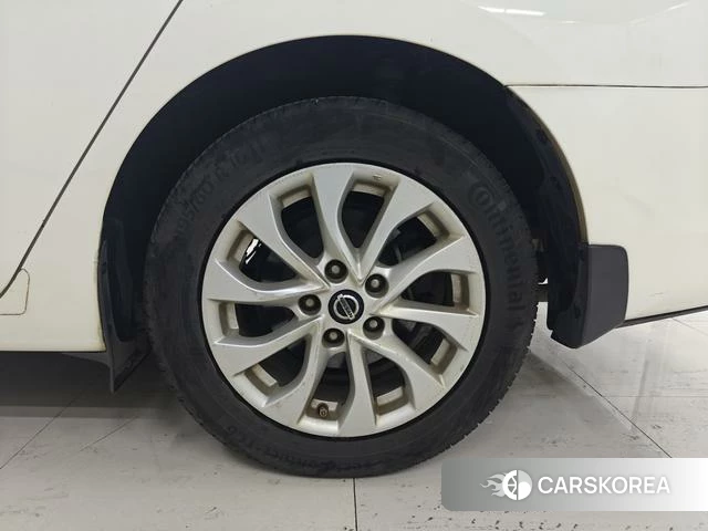 Nissan Xuan Yi id 3890701 из Китая 7