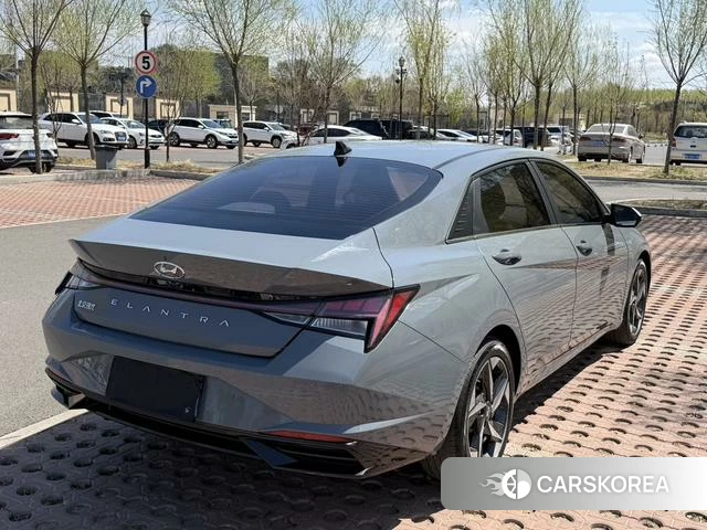 Hyundai Elantra id 4399938 из Китая 7
