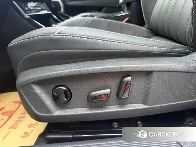 Volkswagen Passat id 4264885 из Китая 7