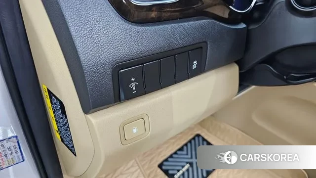 Kia The New Carnival id 2966304 из Кореи 7