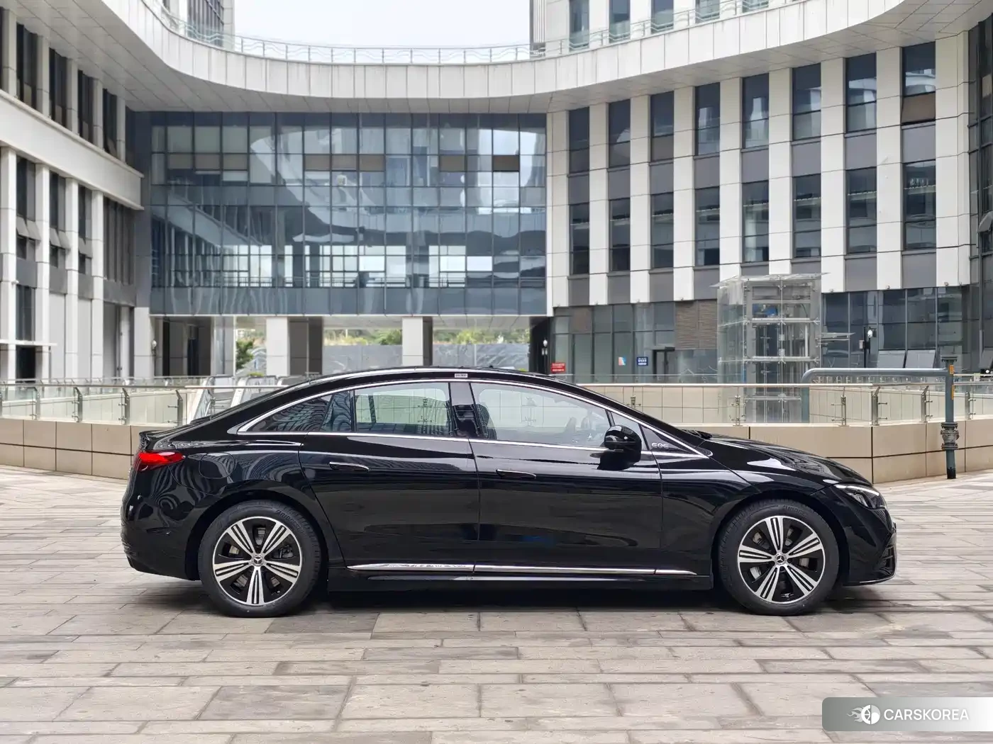 Mercedes-Benz EQE id 4669234 из Китая 7