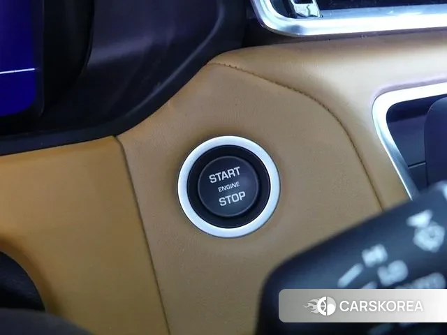 Land Rover Range Rover Velar id 3567664 из Кореи 7