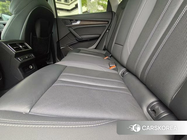 Audi Q5L id 4264194 из Китая 7
