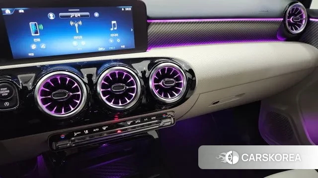 Mercedes-Benz A-Class W177 id 3393980 из Кореи 7