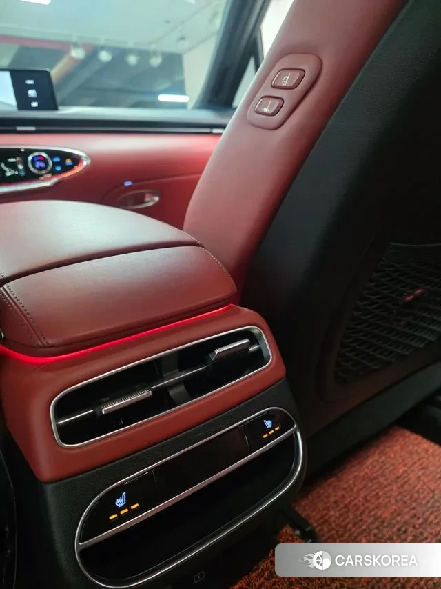 Genesis GV70 id 3587434 из Кореи 7