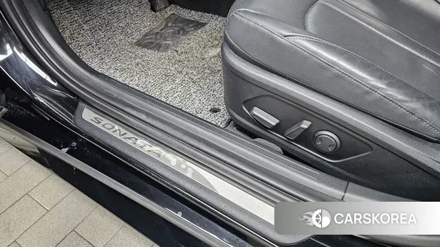 Hyundai Sonata (DN8) id 3416666 из Кореи 7