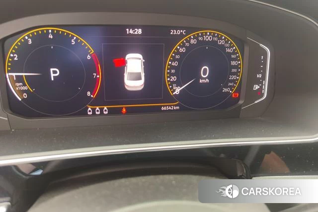 Volkswagen Passat id 4307527 из Китая 7