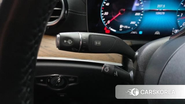 Mercedes-Benz E-Class W213 id 4562237 из Кореи 7
