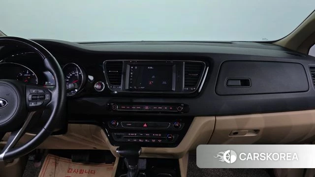 Kia All New Carnival id 3829420 из Кореи 7