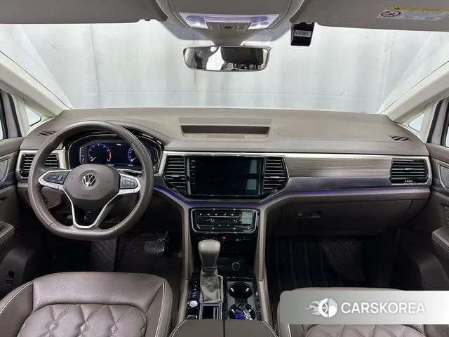 Volkswagen Weiran id 4278519 из Китая 7