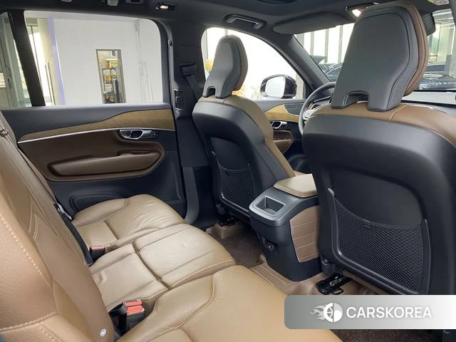 Volvo XC90 2023 Черный из Китая