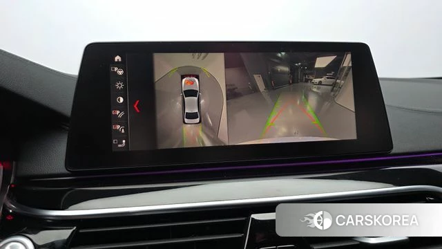 BMW 5 Series (G30) id 4689181 из Кореи 7