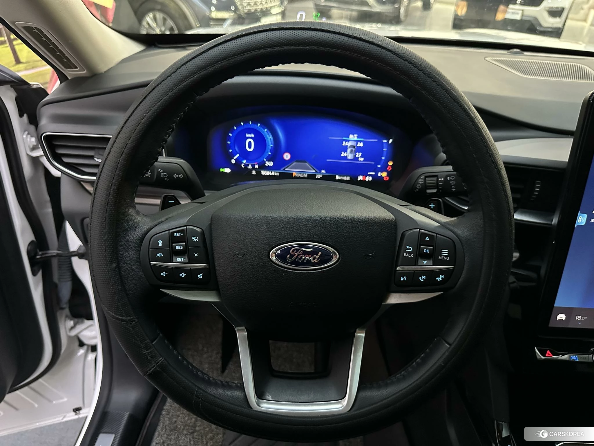 Ford Explorer id 4413164 из Китая 7