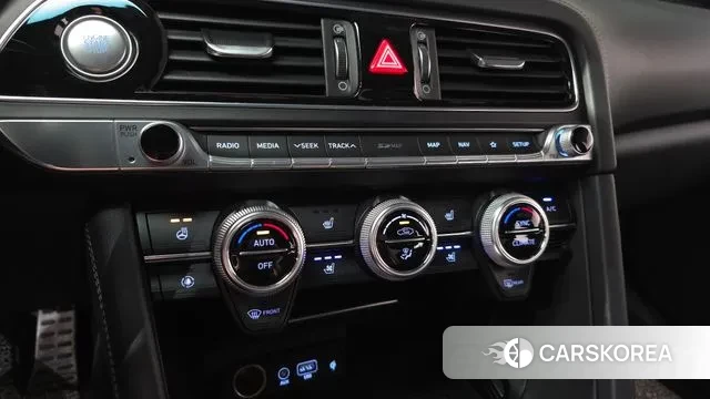 Genesis G70 id 2990801 из Кореи 7