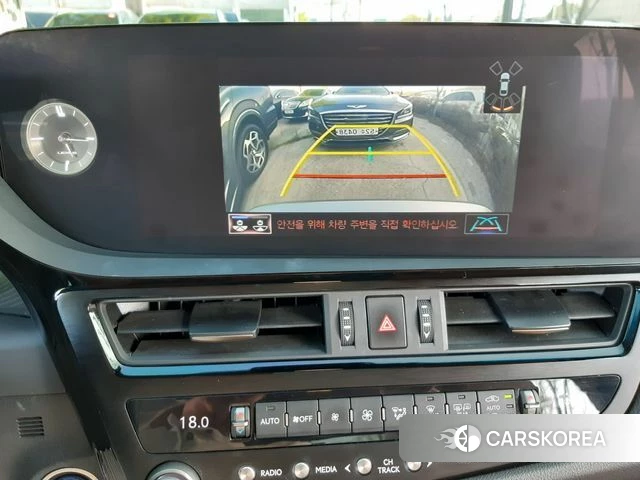 Lexus ES300h 7th generation id 3923515 из Кореи 7