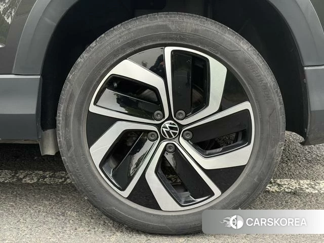 Volkswagen Tuyue id 4242148 из Китая 7