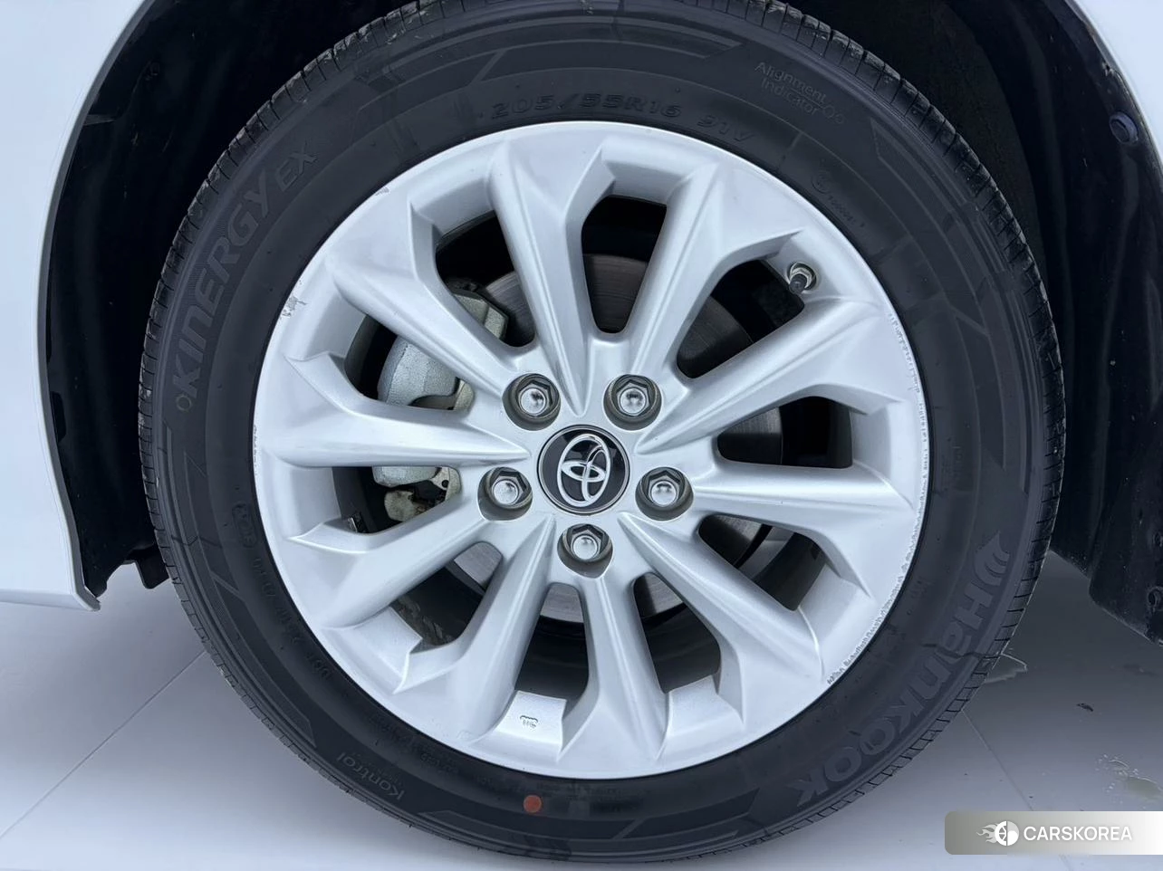 Toyota Corolla id 4504783 из Китая 7