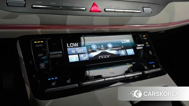 Hyundai The New Grandeur IG Hybrid id 4231228 из Кореи 7